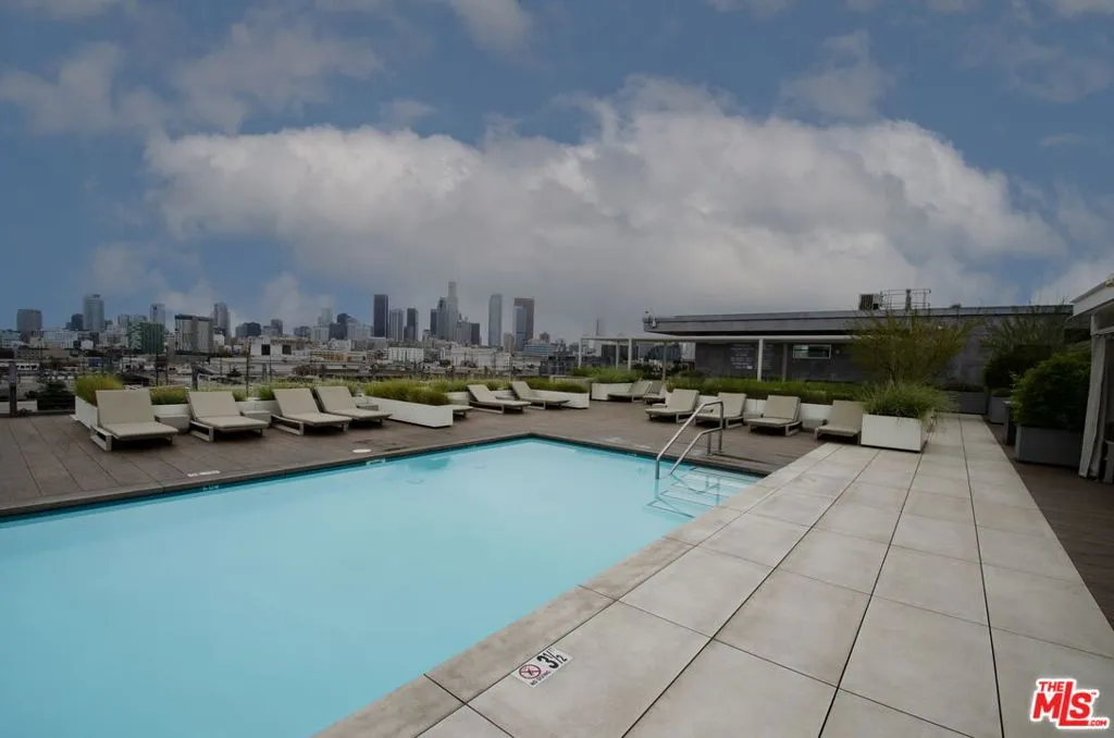 527 Molino Street 217, Los Angeles, California 90013 home-pic-0